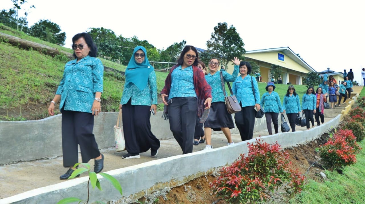 696d77b0-3e13-46be-97ef-38be83dd4d90