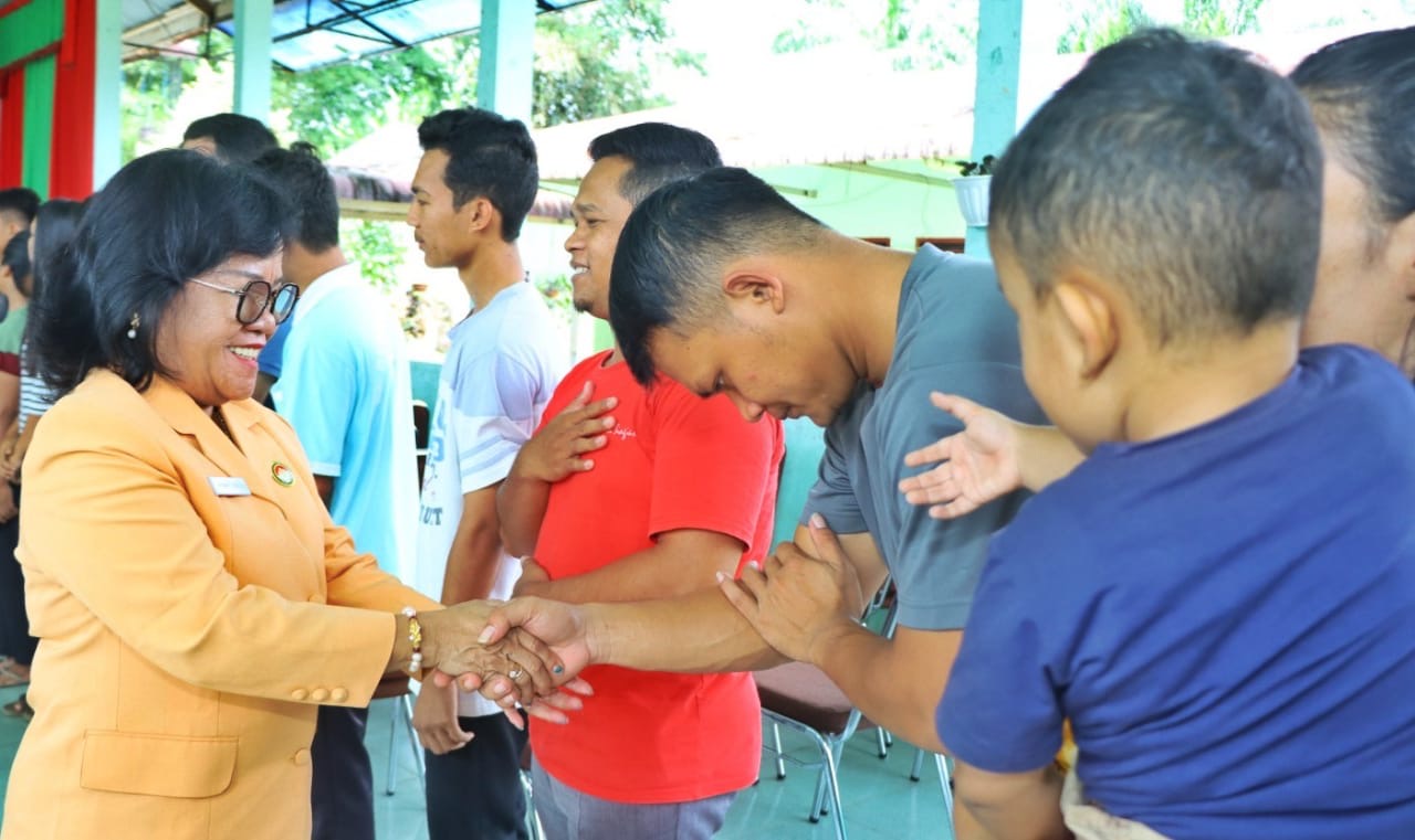 6c55ef04-6700-4d69-98d4-42a94b77ff8d