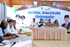 WhatsApp-Image-2023-03-16-at-19.17.57-300x200